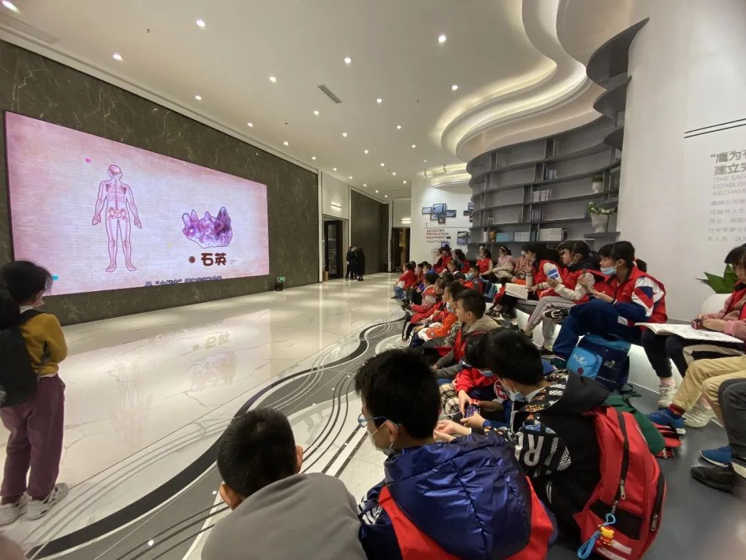 爭做未來接班人——2022佛山傳媒集團職工子女冬令營走進鷹牌！(圖14)