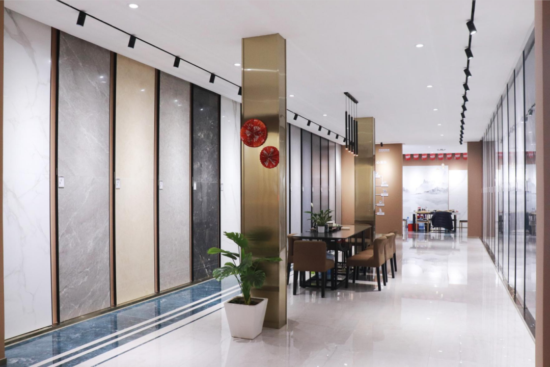 晉江鷹牌旗艦店｜緊跟時代步伐，以品牌力量制勝市場!(圖13)